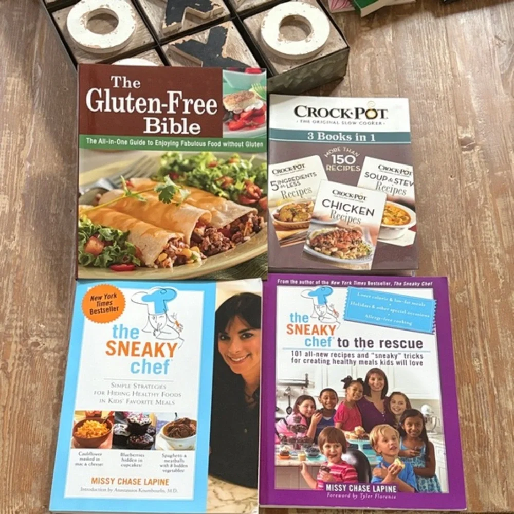 Bundle of 4 Recipe Book Collection